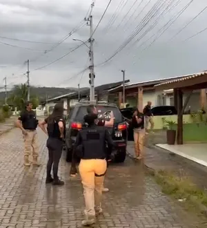 Imagem ilustrativa da imagem Tortura de mulheres é investigada em casa de acolhimento na Bahia
