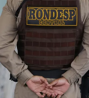 Imagem ilustrativa da imagem Exclusivo: MP-BA denunciou 206 policiais militares em 3 anos