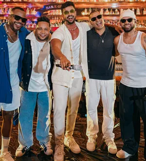 Imagem ilustrativa da imagem Parangolé grava versão em samba de hit de Ricky Martin