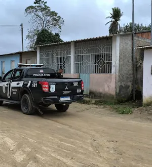 Imagem ilustrativa da imagem Quatro jovens são presos suspeitos de matar três pessoas na Bahia