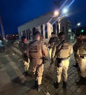 Imagem ilustrativa da imagem Universidade vira campo de fuga em invasão de suspeitos no Cabula