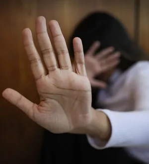 Imagem ilustrativa da imagem Violência contra a mulher: saiba sinais de alerta, como reagir e mais