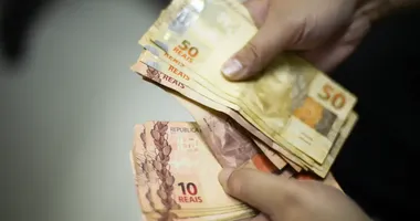 Imagem ilustrativa da imagem 13º será pago em parcela única; veja quando o dinheiro cai na conta