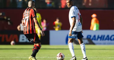 Imagem ilustrativa da imagem Bahia faz campanha fantástica e quebra recorde do Vitória no Baianão