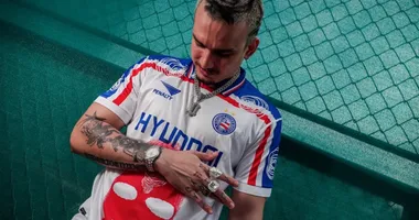 Imagem ilustrativa da imagem Cantor Dupê mostra novidade em 'site adulto'