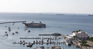 Imagem ilustrativa da imagem Do ferry à pesca: conheça histórias de quem vive das águas de Salvador