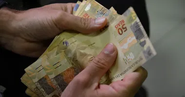 Imagem ilustrativa da imagem Trabalhadores terceirizados podem ganhar auxílio de R$ 520 por filho