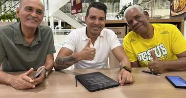 Imagem ilustrativa da imagem Grupo Arrocha volta com nova formação e resgata sucesso dos anos 2000