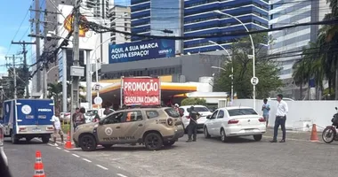 Imagem ilustrativa da imagem Homem passa mal e morre durante caminhada em avenida de Salvador