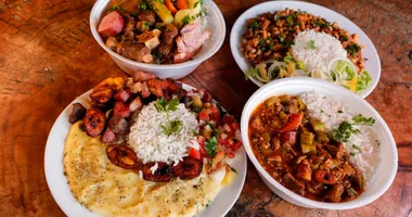 Imagem ilustrativa da imagem Onde comer barato em Salvador? Veja opções de PF a partir de R$ 10