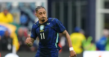 Imagem ilustrativa da imagem Raphinha deve ser desfalque da Seleção Brasileira contra a Croácia