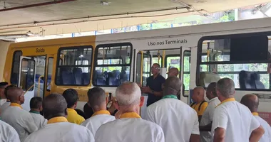 Imagem ilustrativa da imagem Rodoviários fazem protesto na Lapa e alegam descumprimento de acordo