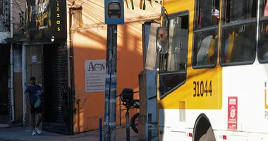 Imagem ilustrativa da imagem Cidade Baixa terá mudanças em três linhas de ônibus; confira