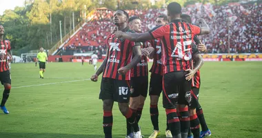 Imagem ilustrativa da imagem Vitória bate o São Paulo com direito a “olé” no Barradão