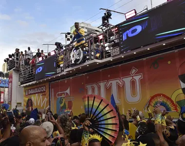 Xanddy comandou o bloco As Muquiranas no sábado (14)