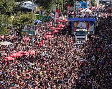 Ivete recebeu Daniela Mercury em sua pipoca