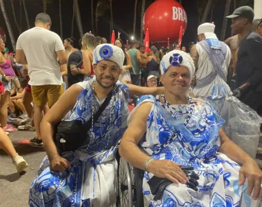 Um exemplo, entre os foliões que saíram na avenida foi o do músico Jorge Lima Farias