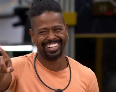 Leandro Boneco ficou estranho depois do atendimento médico