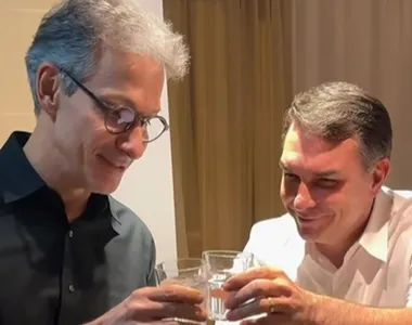 Zema e Flávio Bolsonaro cometeram possíveis crimes eleitorais