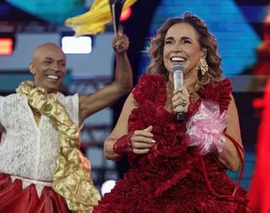 Daniela Mercury, cantora e torcedora do Vitória