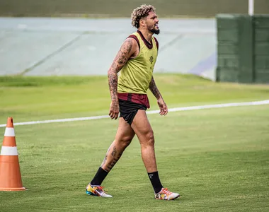 Atacante Pedro Henrique é um dos jogadores lesionados