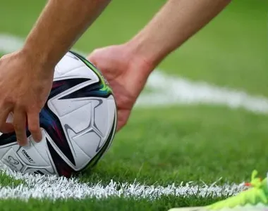 Seleções europeias e times femininos entram em campo neste domingo (4)