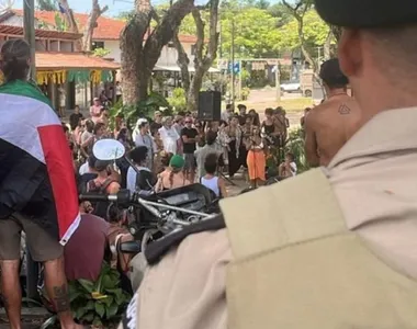 Duas manifestações ocorreram em Itacaré (BA)
