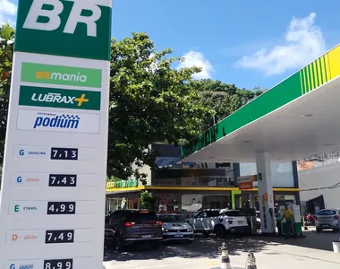 Gasolina e diesel tiveram novos reajustes na Bahia