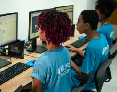 Cursos irão beneficiar jovens no entorno do Salvador Shopping e Salvador Norte Shopping