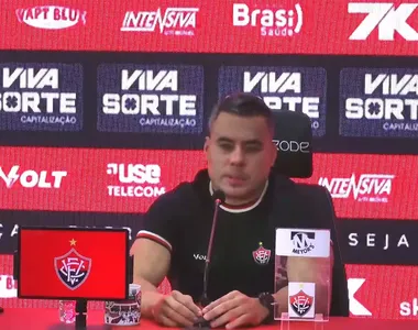 Técnico falou sobre a queda de desempenho do time no segundo tempo