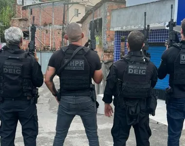 Dois suspeitos foram mortes durante confronto com policiais
