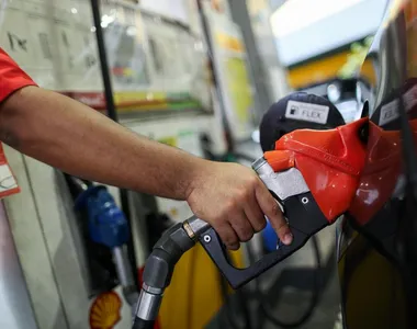 Preço do combustível sofreu reajuste nesta quinta-feira (5)