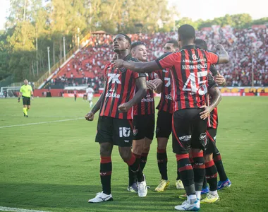 No Barradão, o Vitória venceu o São Paulo