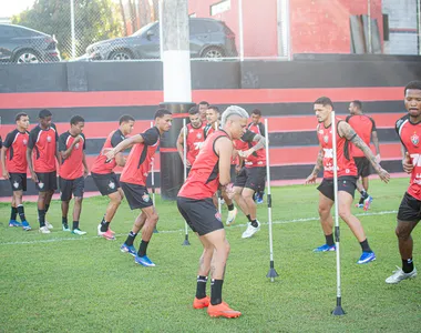 Vitória segue treinamentos para retomar a boa fase na Série A
