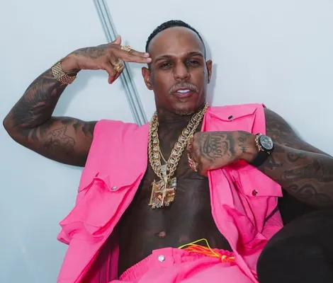 Imagem ilustrativa da imagem Pagode em queda no Carnaval de Salvador? Entenda a redução de trios