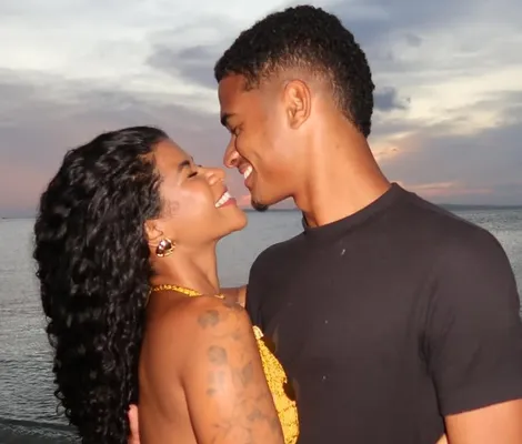 Imagem ilustrativa da imagem Shueba e Tiago Souza anunciam gravidez