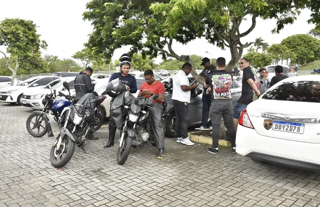 Imagem ilustrativa da imagem Motoristas de apps fazem protesto em Salvador contra projeto de lei