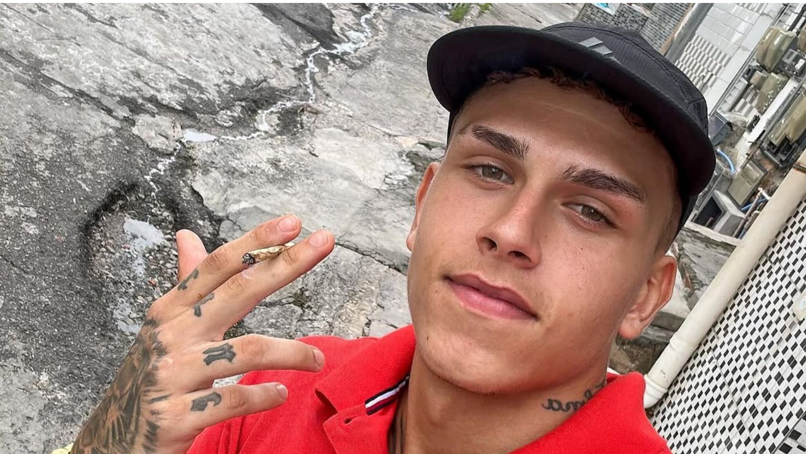 Blogueiro +18 preso com drogas no Imbuí tem conteúdos vazados na web