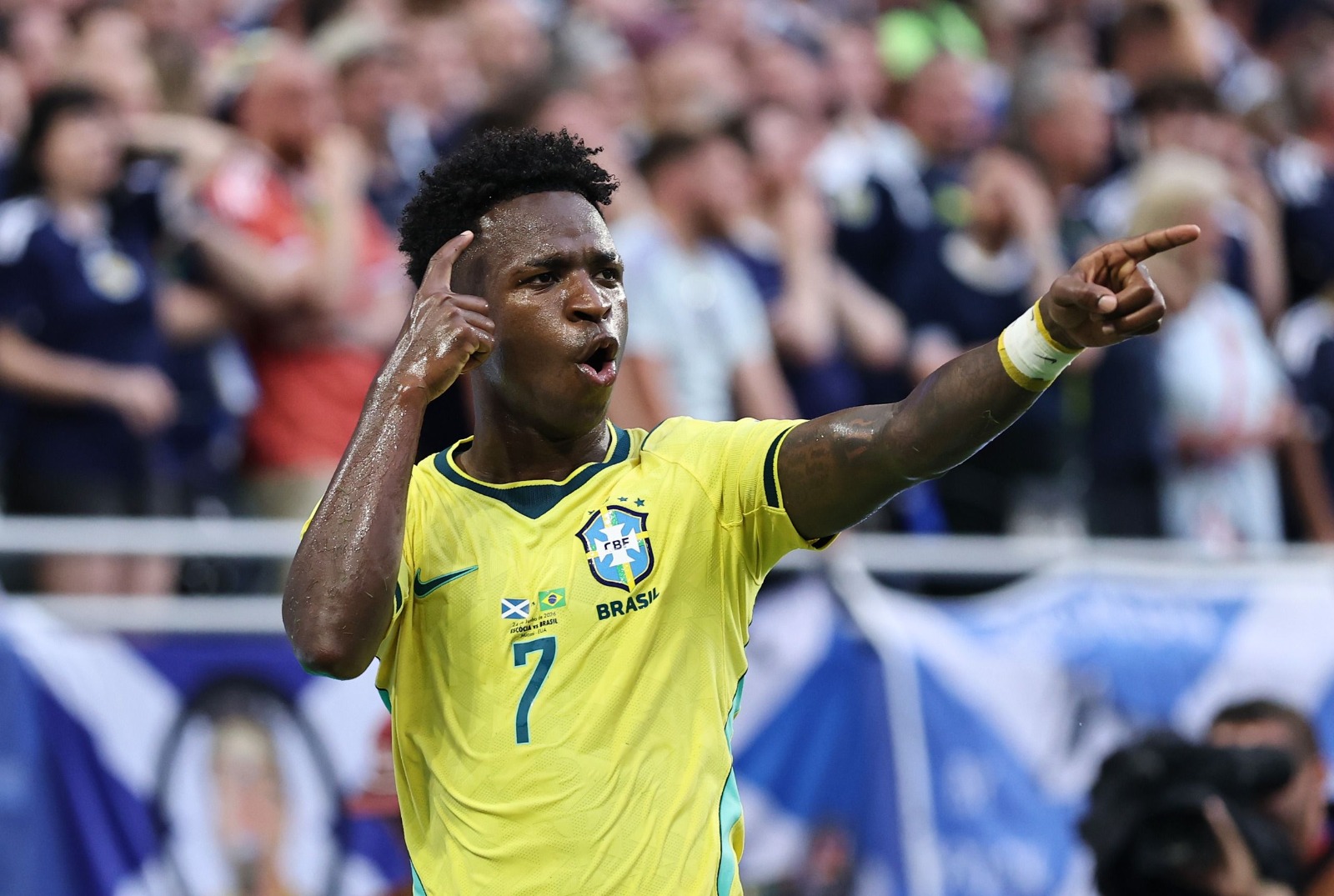 Brasil tem média de quase três gols por jogo contra o Japão