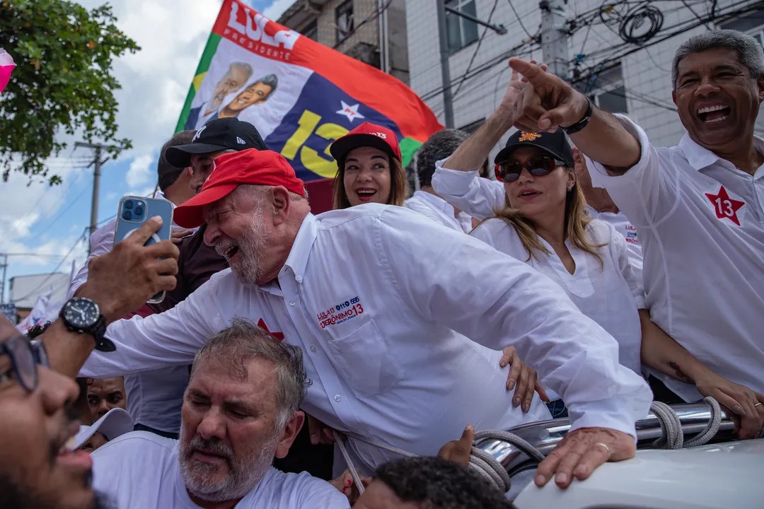 AtlasIntel/A Tarde: Lula abre grande vantagem na Bahia