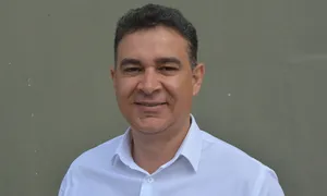 Presidente da Câmara de Feira é denunciado por assédio eleitoral