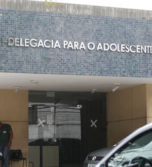 Imagem ilustrativa da imagem Adolescente de 15 anos que bateu na mãe é internado em hospital