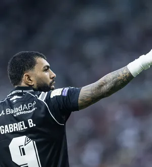 Imagem ilustrativa da imagem Carrasco? Gabigol perdeu apenas um jogo contra o Bahia na carreira