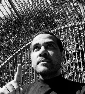 Imagem ilustrativa da imagem Daniel Alves diz que “Espírito Santo” fez ele apoiar Flávio Bolsonaro