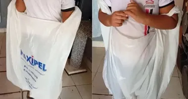 Imagem ilustrativa da imagem Prefeitura afasta estagiários após criança voltar para casa em sacola plástica