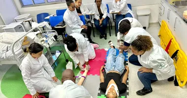 Imagem ilustrativa da imagem Centro de educação disponibiliza bolsas de enfermagem em Salvador