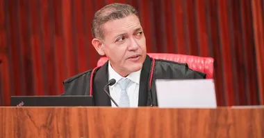 Imagem ilustrativa da imagem Conversas revelam que ministro do STF pediu cinco meninas para Vorcaro