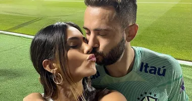 Imagem ilustrativa da imagem Esposa de Everton Ribeiro revela escolhas políticas da família; veja