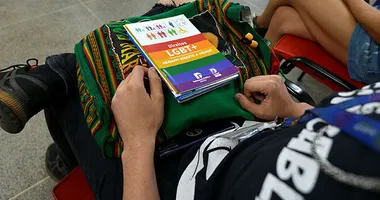 Imagem ilustrativa da imagem Pessoas trans relatam dificuldades para trabalhar e buscar atendimento