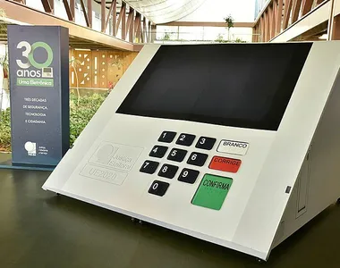 Domingo de segundo turno da eleição registrou urnas quebradas na Bahia no início da manhã